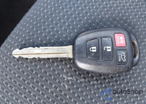 2017 Toyota Rav4 Xle from USA, damaged, VIN 2T3WFREV3HW336069